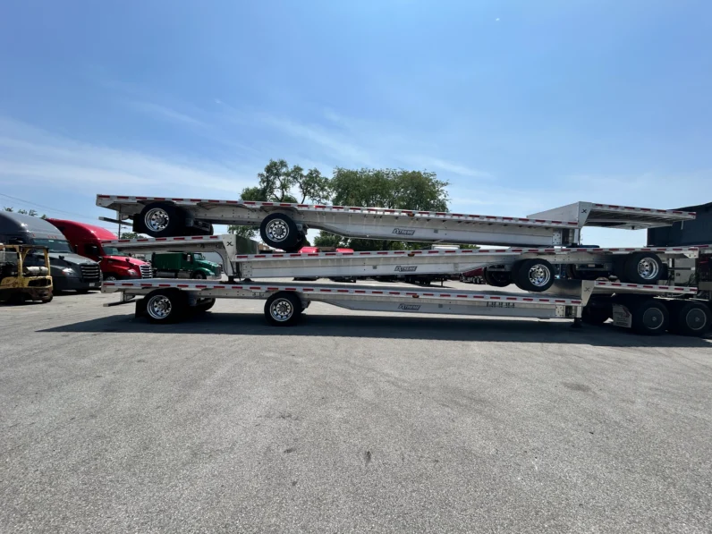 
								2027 Extreme XS60 – 53′ Rear Slide Cali Legal full									