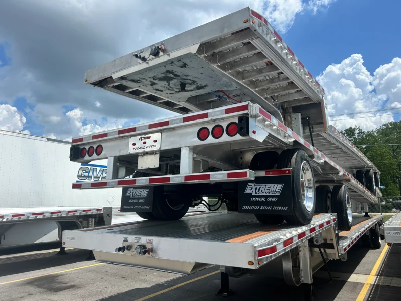 
								2027 Extreme XS60 – 53′ Rear Slide Cali Legal full									