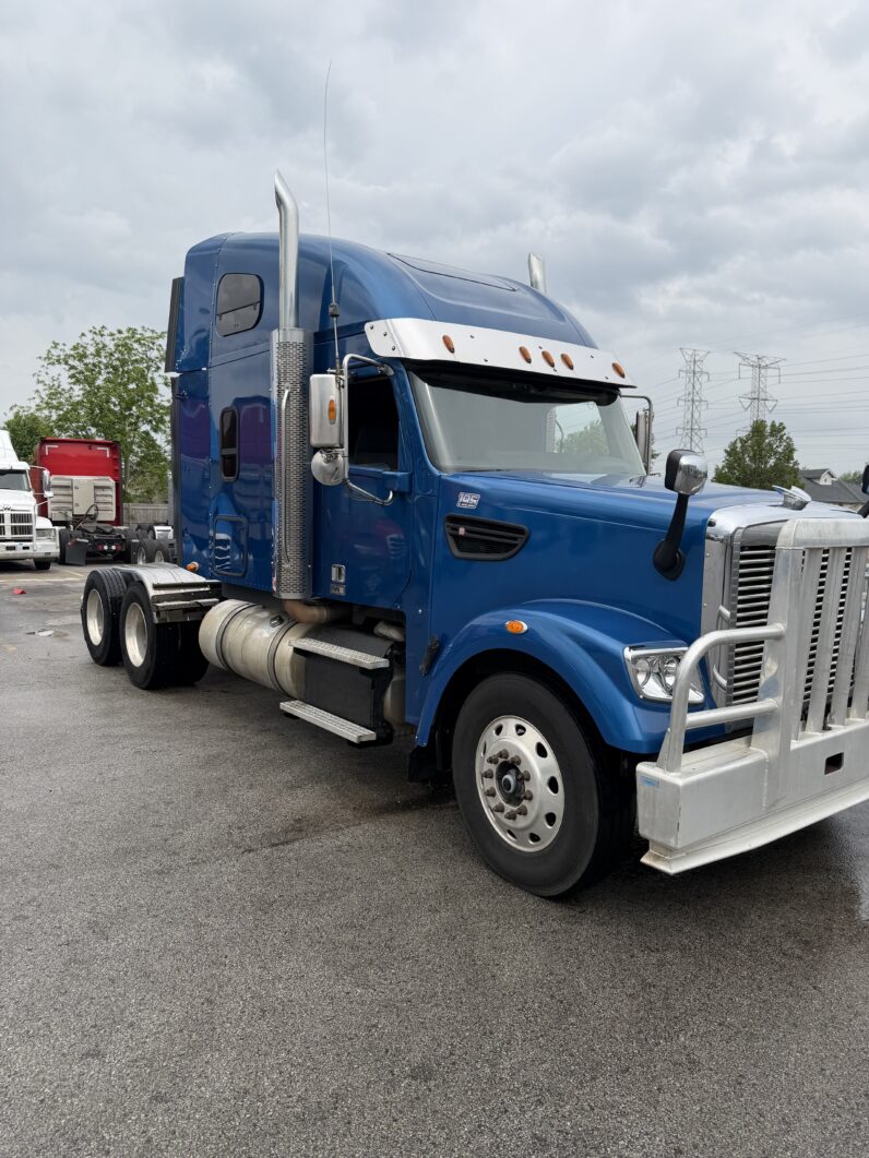 
								2017 Freightliner Coronado full									