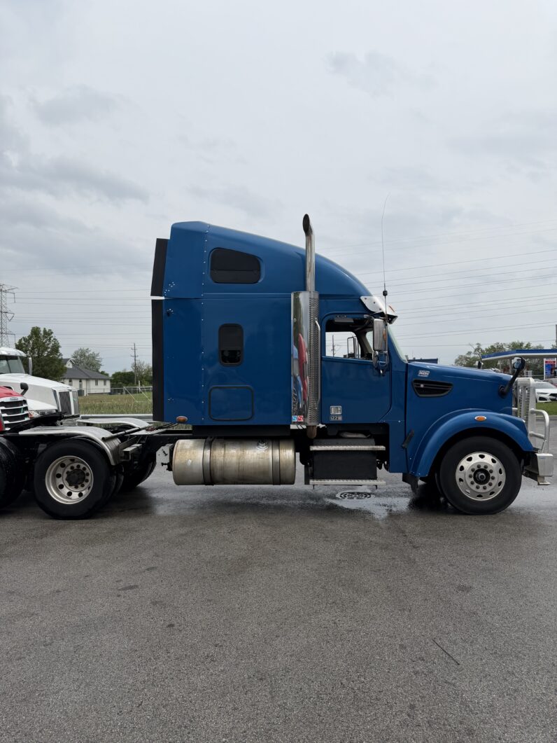 
								2017 Freightliner Coronado full									