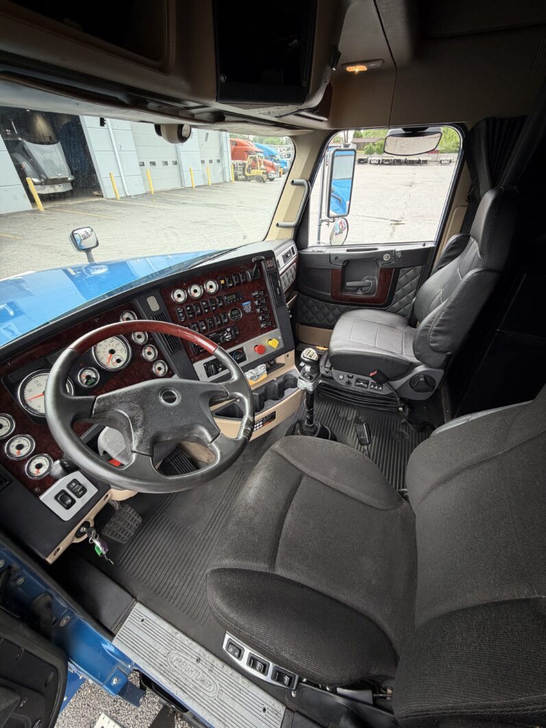 
								2017 Freightliner Coronado full									