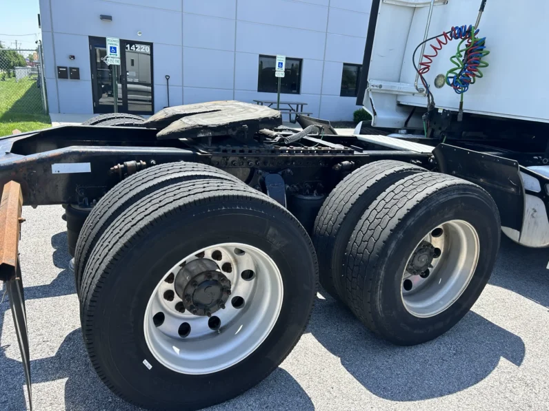 
								2018 WESTERN STAR 5700XE full									