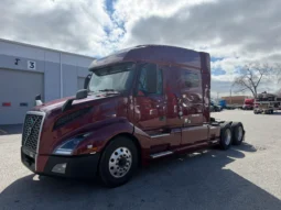 2019 VOLVO VNL740