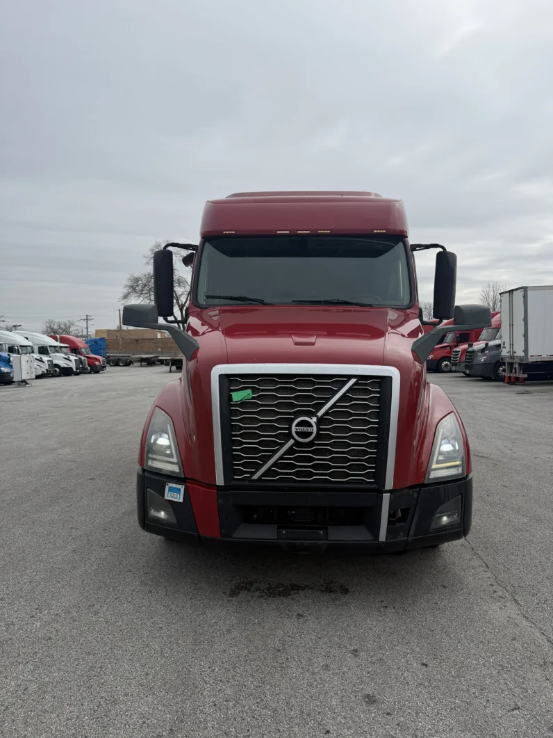
								2019 VOLVO VNL740 full									
