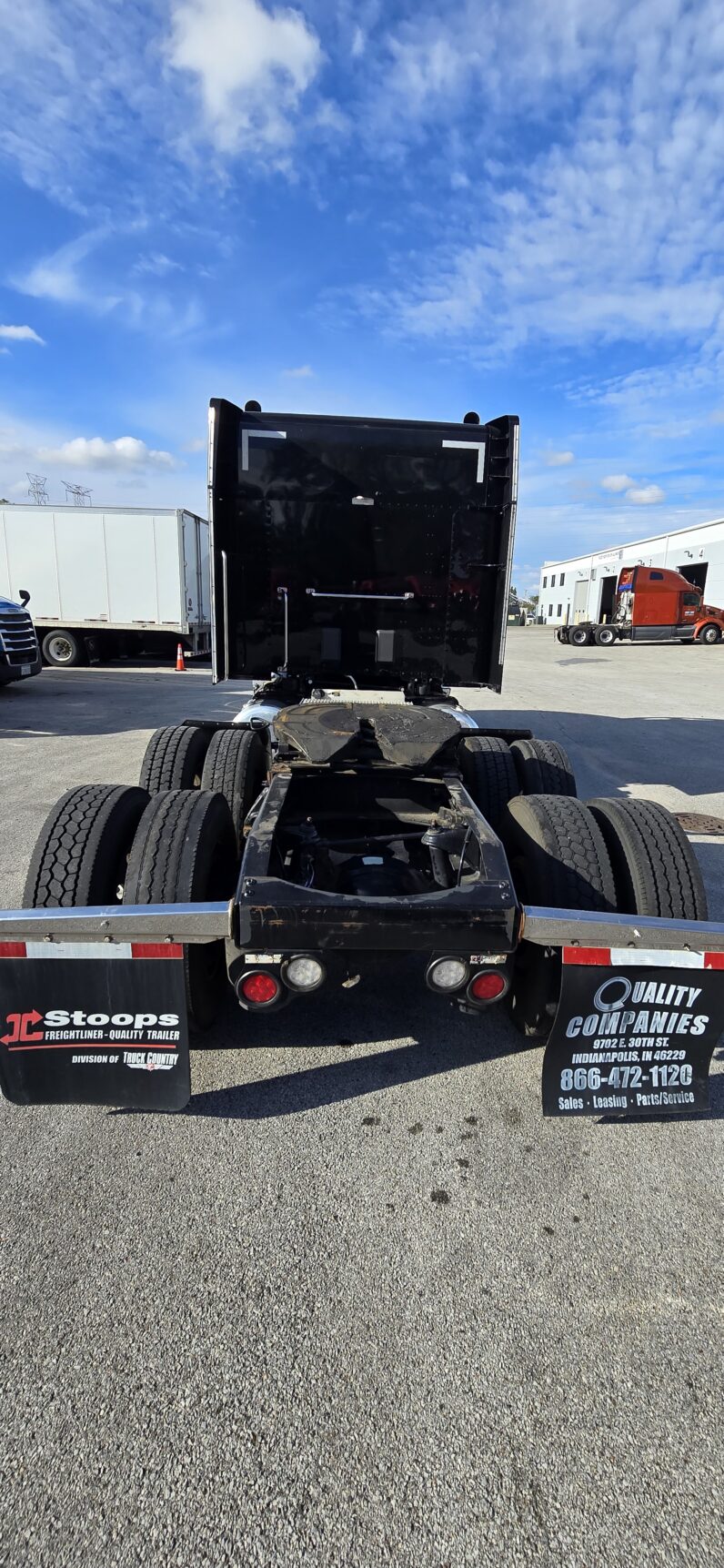 
								2022 Peterbilt 579 full									