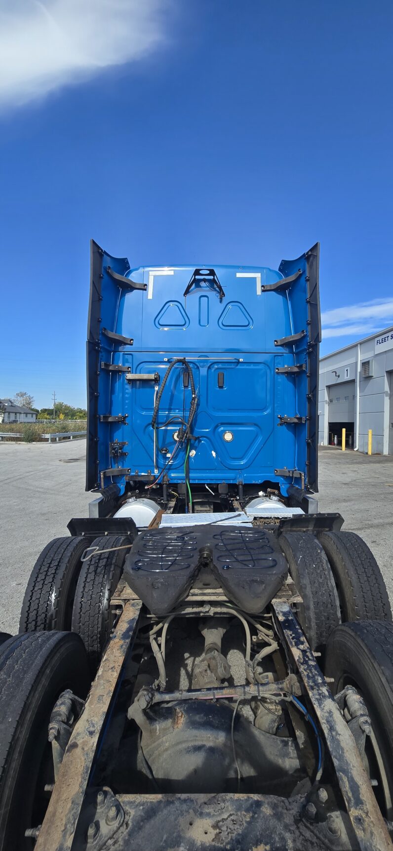 
								2019 FREIGHTLINER CASCADIA 126 full									