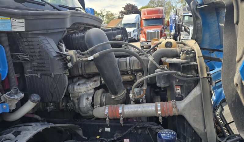 
								2019 FREIGHTLINER CASCADIA 126 full									