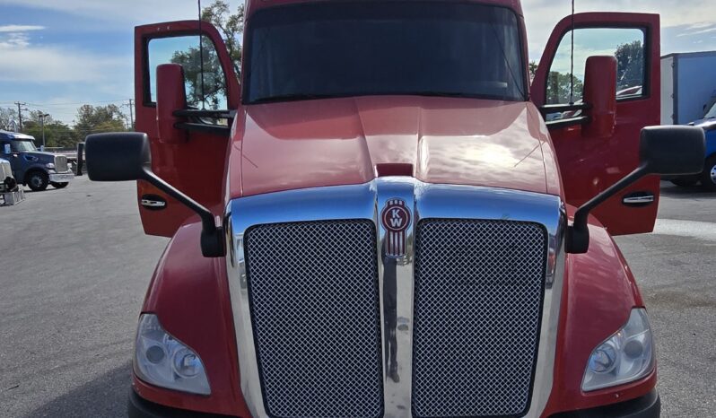 
								2020 KENWORTH T-680 full									