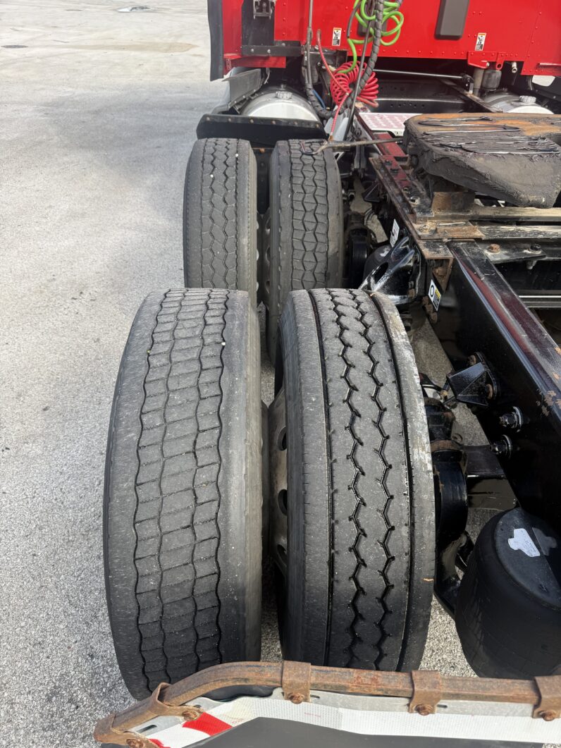 
								2020 KENWORTH T-680 full									