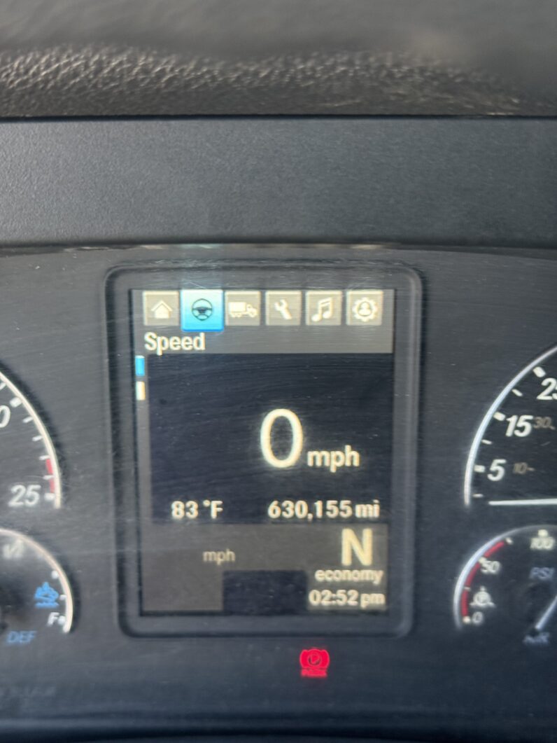 
								2020 FREIGHTLINER CASCADIA 126 full									