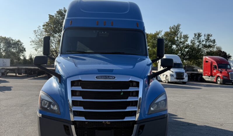
								2020 FREIGHTLINER CASCADIA 126 full									