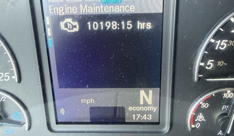 
								2020 FREIGHTLINER CASCADIA 126 full									